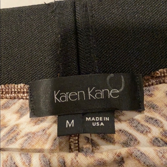 Karen Kane knee length Leopard print skirt - Picture 5 of 7